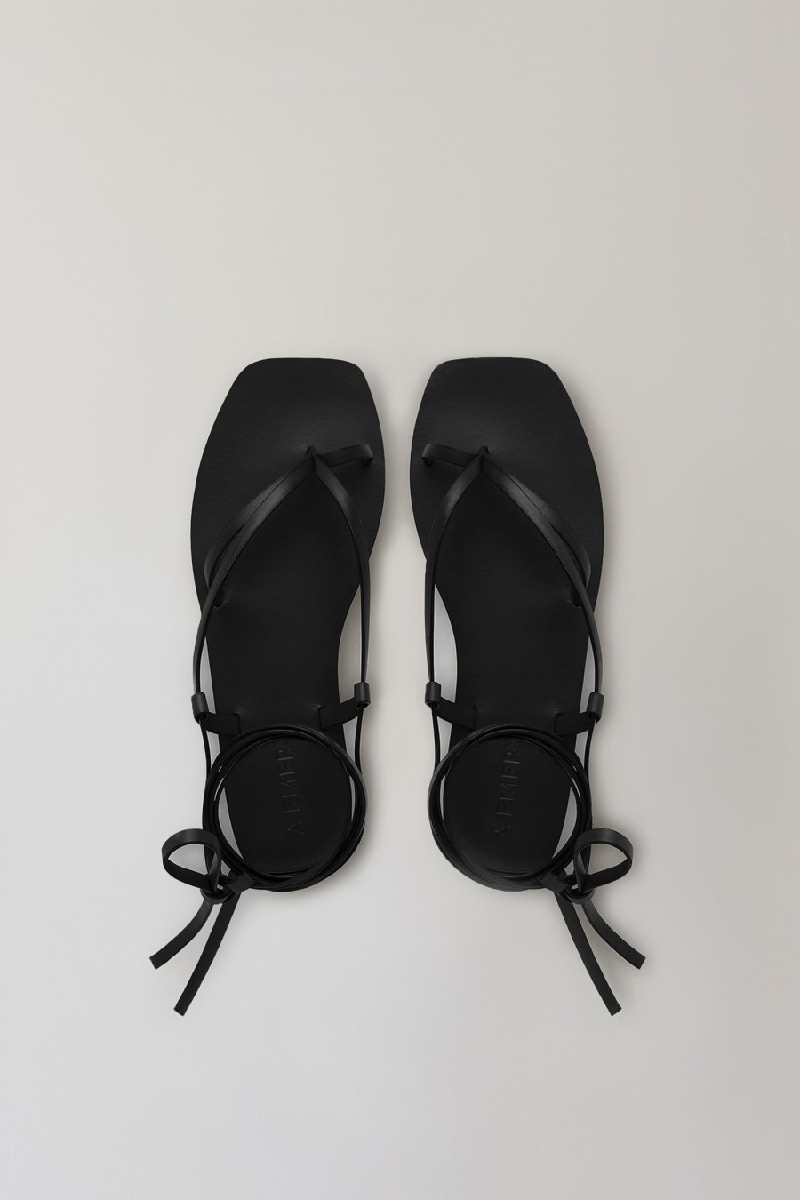 Accessories Nothing written | [A.Emery] Nolan Sandal (Black)