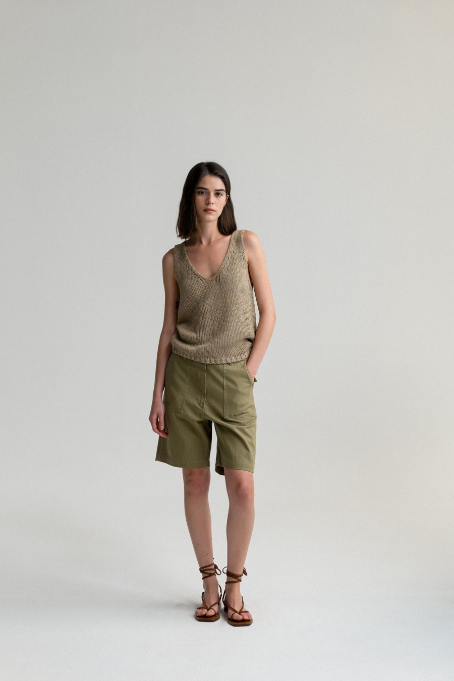 Tops Nothing written | 2Nd / Bamboo V-Neck Sleeveless Knit (Beige Khaki)