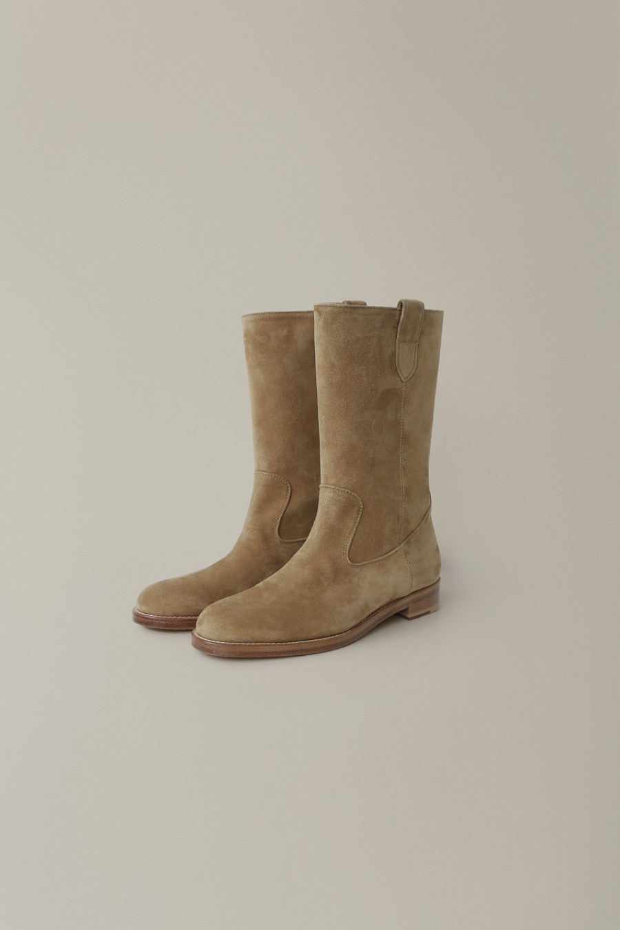 Exclusive Nothing written | 2Nd / Round Half Suede Boots (Beige)