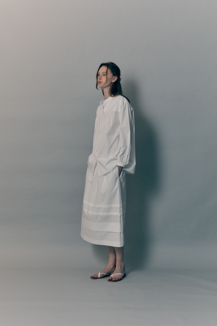 Bottoms Nothing written | Toui Layered Skirt (White)