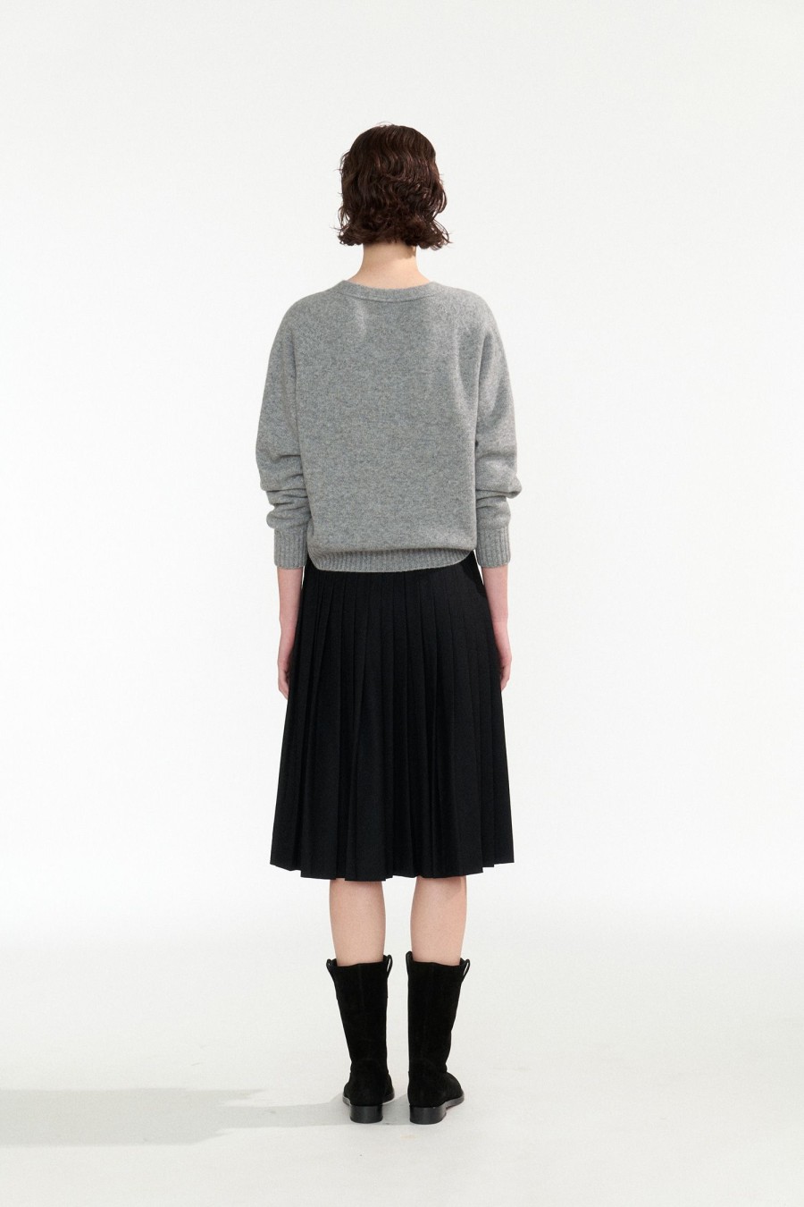 Bottoms Nothing written | 4Th / Classic Pleated Mid-Skirt (Black)