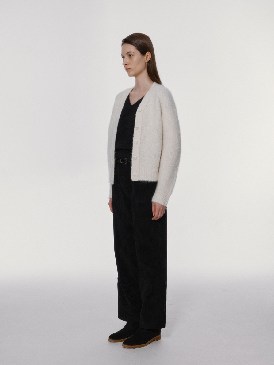 Essentials Nothing written | 3Rd / Volume Alpaca Cardigan (Ecru)