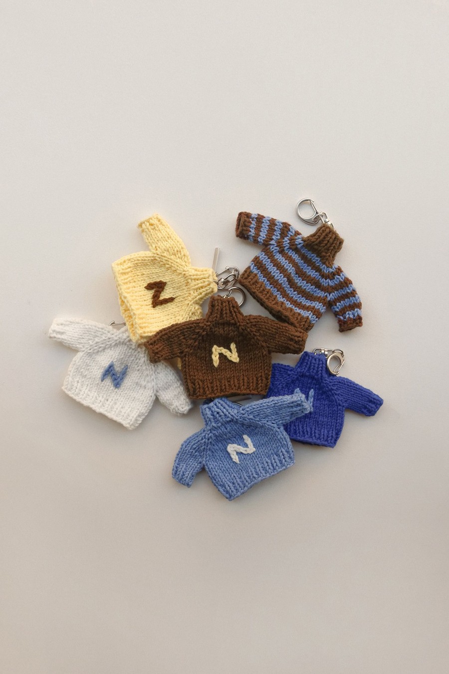 Exclusive Nothing written | Tory Hand Knitted Keyring